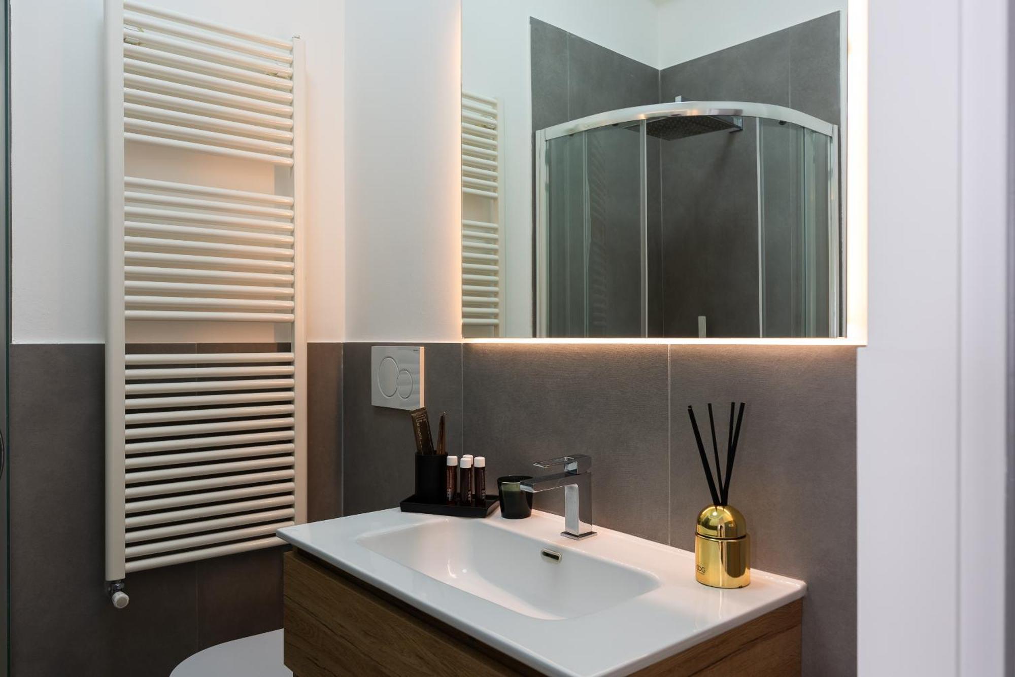 La Casa Di Gabriella Apartment Милано Екстериор снимка